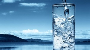צריכת מים לירידה מהירה במשקל