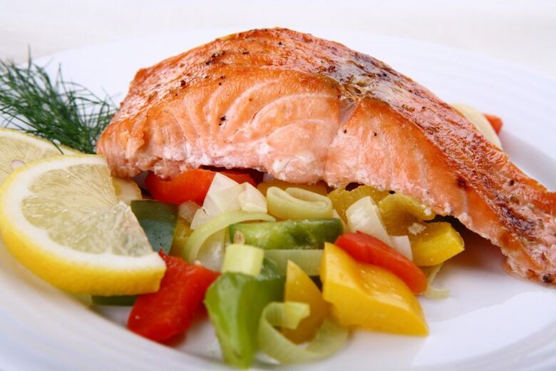 דגים עם ירקות לירידה במשקל